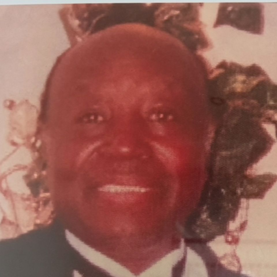 Dr. Curtis Lee